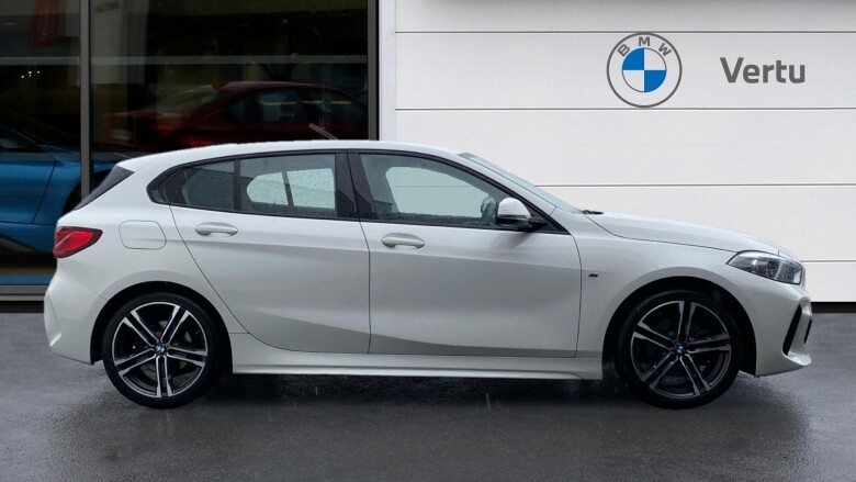 BMW 1 Series 118i [136] M Sport 5dr [Live Cockpit Professional] Petrol Hatchback
